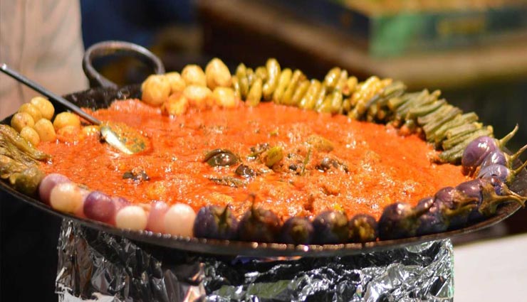 ट्राई करें रेस्टोरेंट स्टाइल 'तवा वेज सब्जी', भोजन बनेगा स्पेशल #Recipe tawa veg sabji recipe,recipe,special recipe,rastaurent recipe