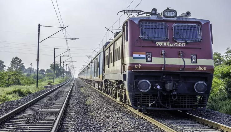 अजमेर : रीट परीक्षा को लेकर रेलवे ने की तैयारी, सुविधा के लिए बढ़ाए ट्रेनों में अस्थाई कोच
