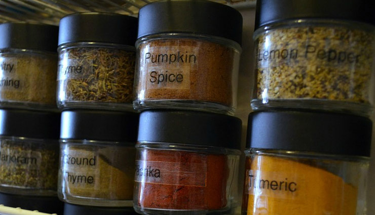 tips to keep spices  safe,spices,spices in containers