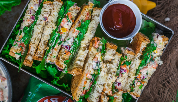 Recipe- Tasty Snack Indian Style Spiced Yogurt Sandwich
