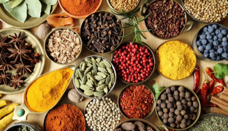 6 Healthy Herbs and Spices You Must Consume