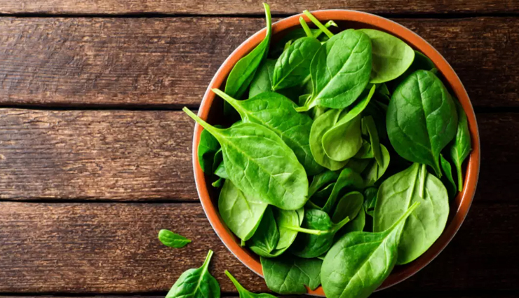 6 Proven Beauty Benefits of Spinach
