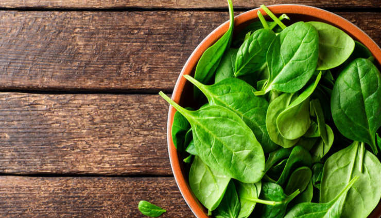 coronavirus,food to increase immunity,immunity,food,citrus fruit,grapefruit,oranges,tangerines,lemons,limes,clementines,red bell peppers,broccoli,garlic,ginger,spinach,yogurt,Almonds,turmeric,green tea,papaya,kiwi,poultry,sunflower seeds,shellfish,Health,Health tips