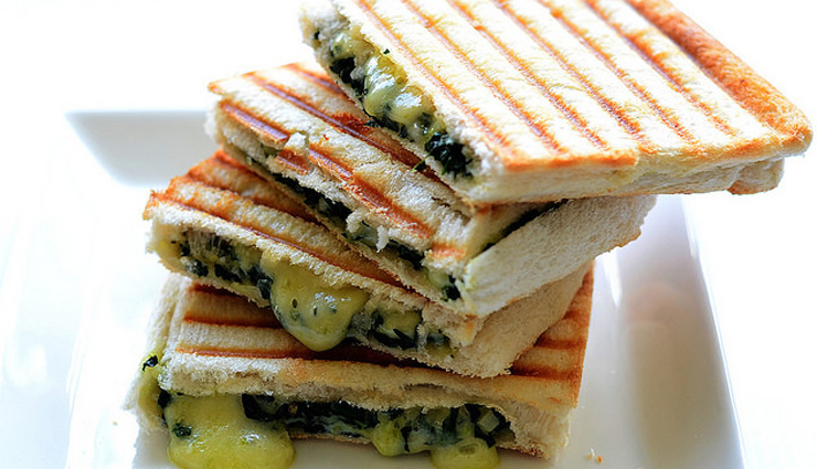 Recipe- Easy To Make Spinach and Cheese Sandwich