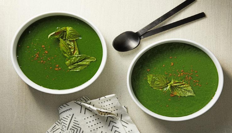 कोरोना वायरस से लड़ने में मदद करेगा पालक का यह सूप #Recipe