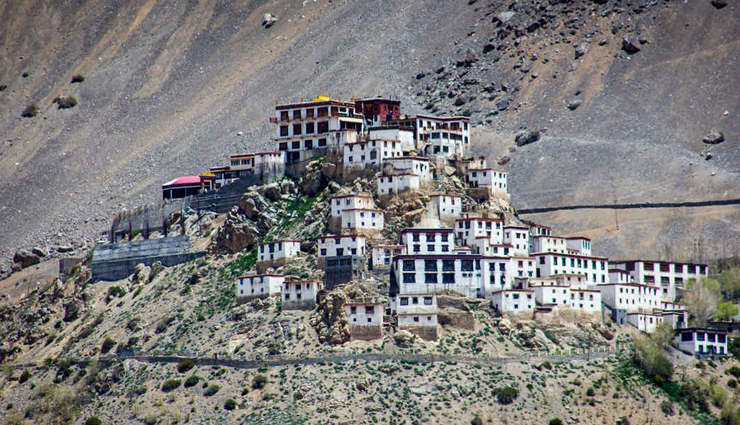 spiti valley,places to visit in spiti valley,key monastery,chandratal lake,kunzum pass,tabo monastery,pin valley national park,kibber