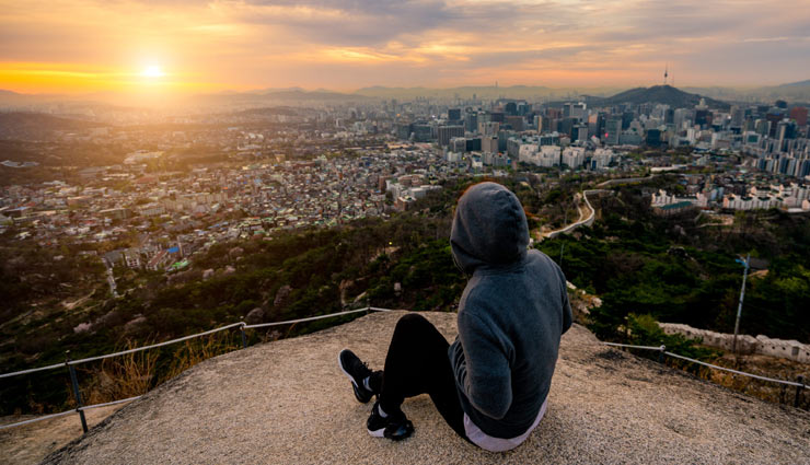 outdoor sports,outdoor sports in seoul,seoul,holidays,bukhansan national park,cycle along the han river,walk the city walls,zip-wire over nami island,slopes at elysian gangchon ski resort