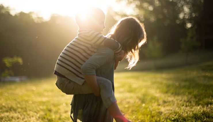 5 Ways To Spread Happiness