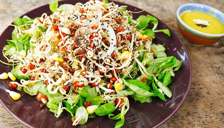 रहना है फिट और हेल्दी तो हर रोज खाइये स्प्राउट चाट