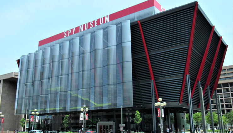 unique museums of the world,unique museums,international spy museum,washington,sulabh international museum of toilets,india,museum of bad art,united states,avanos hair museum,turkey,the mutter museum,ramen museum,wellcome collection,messner mountain museum,bran castle,travel,holidays,travel guide,holidays tips