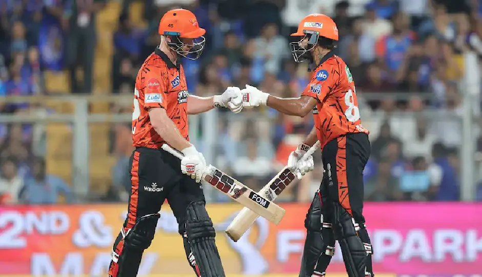 IPL 2026 Points Table: सनराइजर्स हैदराबाद की जबरदस्त उड़ान, मुंबई इंडियंस की हालत खराब