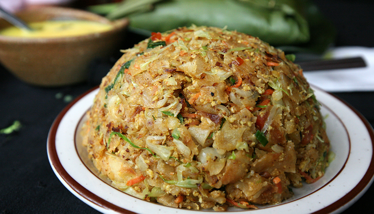 क्या आप भी बना रहे है श्रीलंका घूमने का प्लान, जरूर लें यहां के इन 10 प्रसिद्द व्यंजनों का स्वाद 