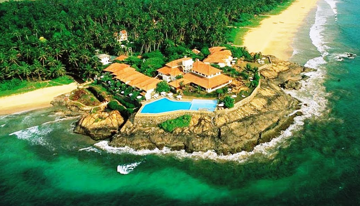 island destinations,10 island destinations,maldives,sri lanka,langkawi,sicily,palawan,milos,mauritius,maui,thailand,bora bora,travel,holidays,travel guide