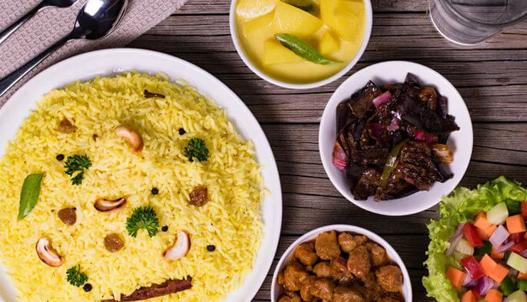 5 Mouth Watering Dishes To Try in Sri Lanka
