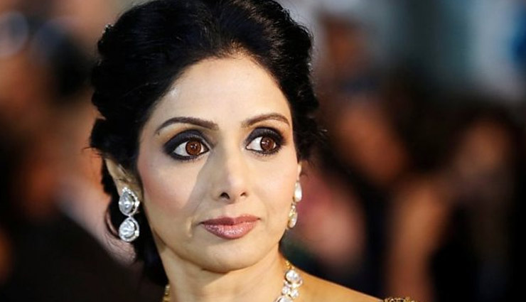 Finally Sridevi's Mortal Reaches Her Home in India
