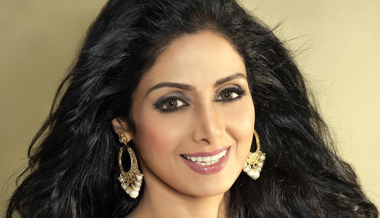 श्रीदेवी : 44 साल, 72 फिल्में हिन्दी में, तारीफ काबिल सिर्फ 8