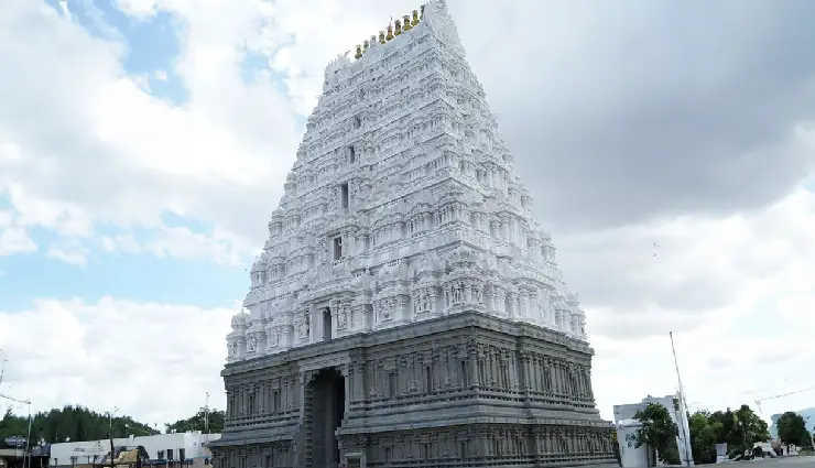 places to visit in andhra pradesh,best tourist places in andhra pradesh,andhra pradesh travel guide,top attractions in andhra pradesh,visakhapatnam beaches,rajahmundry pulasa fish,puttaparthi spiritual tourism,nellore paddy fields,andhra pradesh culture and heritage,andhra pradesh tourism destinations