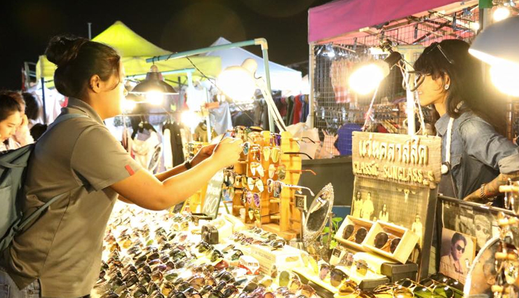 bangkok,wanderlust,5 must visit markets of bangkok,places to visit in bangkok