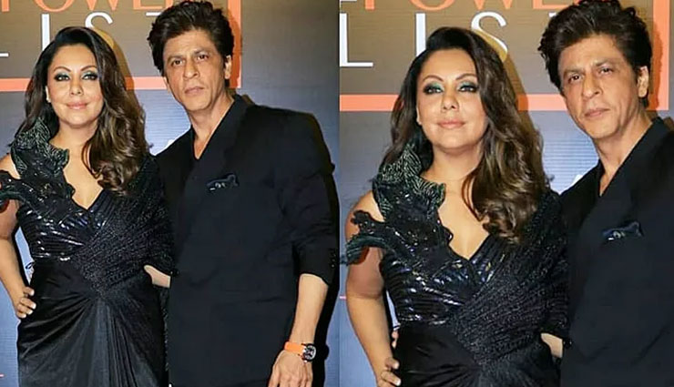 VIDEO- Shah Rukh Khan wins ‘husband of the year’ by being chivalrous to his ‘Queen’ Gauri