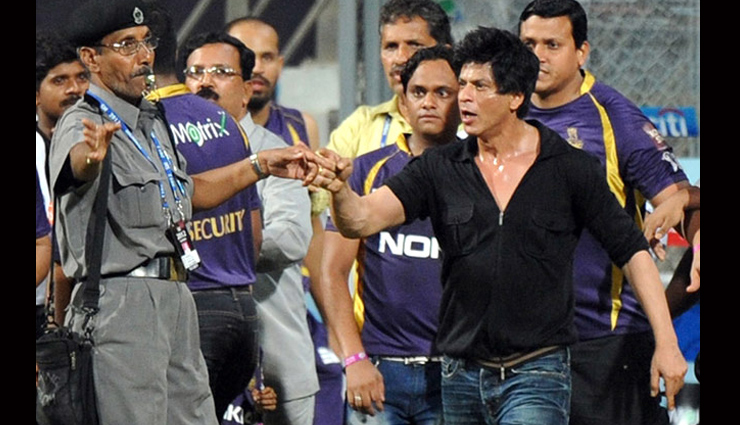 ipl,indian premier league,top 5 controversies of ipl,harbhajan sreesanth slap,spot fixing,srk banned in stadium,wayne parnell,rahul sharma,rave party,lalit modi,controversies that made ipl a huge buzz