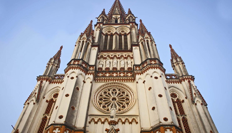 tourist attractions in trichy,best places to visit in trichy,rockfort temple trichy,srirangam temple trichy,jambukeshwar temple trichy,puliyancholai waterfalls,kallanai dam trichy,viralimalai murugan temple,railway museum trichy,st joseph’s church trichy,agaya gangai waterfalls,vekkali amman temple trichy,trichy sightseeing,trichy travel guide,things to do in trichy