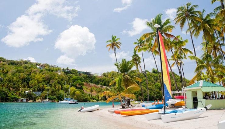 kauai island,st lucia island,capri island,whitsunday island,st barts,5 islands that are beautiful than your imagination,most beautiful islands in the world,around the world,islands