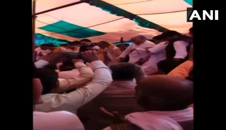 Video- Stage Collapses During BJP Holi Milan Event in Uttar Pradesh