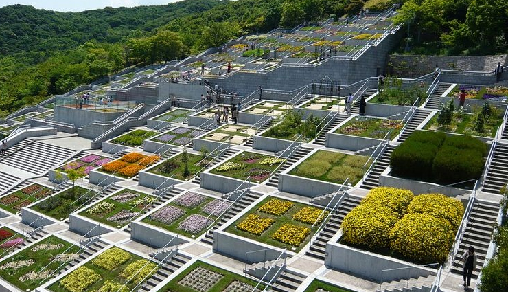 attractive staircases,staircases to visit around the world,bueren mountain,belgium,stairs above the sea,spain,spiral staircase in taihang mountains,china,awaji hyakudanen,japan,moses bridge stairs,netherlands