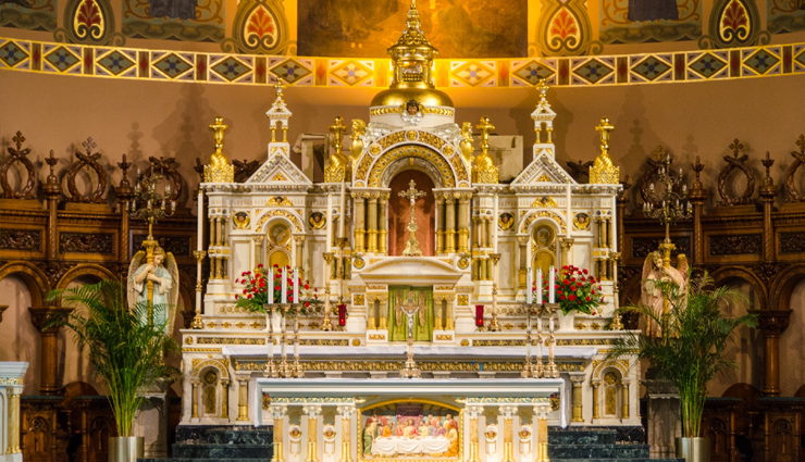 illinois christian heritage,jacques marquette and louis jolliet,st. john cantius church,chicago,ss. cyril and methodius parish,lemont,holy trinity orthodox cathedral,chicago,st. stanislaus kostka church,chicago,ascension and st. edmund parish,oak park,st. hyacinth basilica,chicago,holy name cathedral,chicago,chicago religious history,archdiocese of chicago,patrick keely architect,gothic revival style,polish-american community,christian history in illinois,basilica designation,historical and local significance,outreach and volunteer efforts,online mass streaming,visitors itinerary