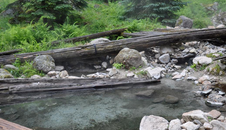natural hot springs you can enjoy in idaho,holidays,travel