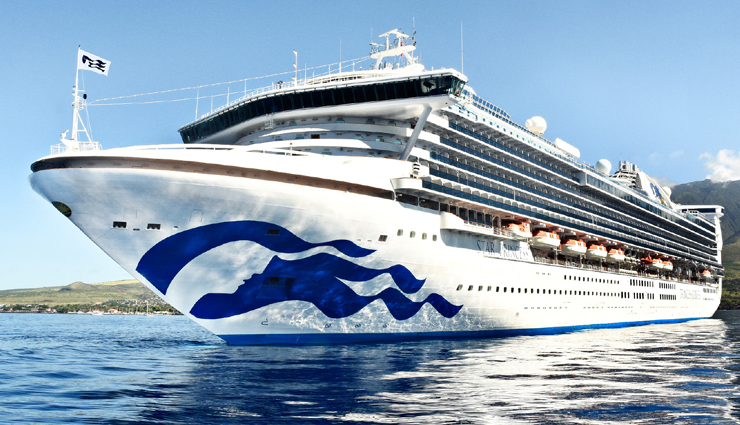 worst cruise disasters,cruise disasters,freedom of the seas,mariner of the seas,seabourn spirits,celebrity mercury,explorer of the seas,star princess,carnival triumph,the pacific sun,the titanic,travel,holidays,travel guide,travel tips