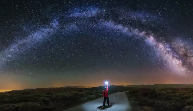10 Amazing Places To Enjoy Stargazing in India