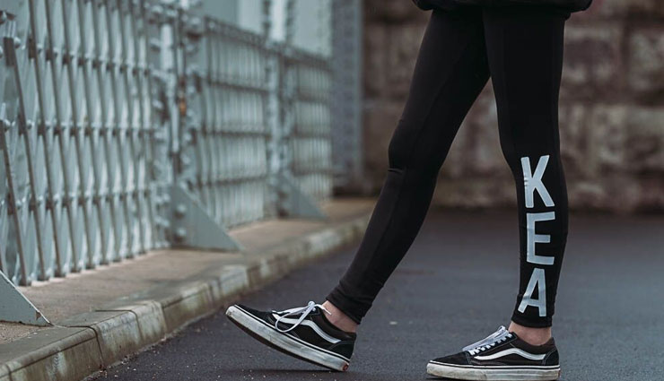 statement leggings,fashion tips,woman fashion tips