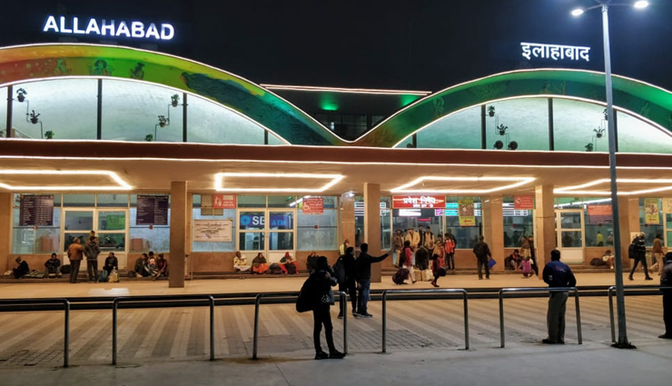 the busiest railways stations in india