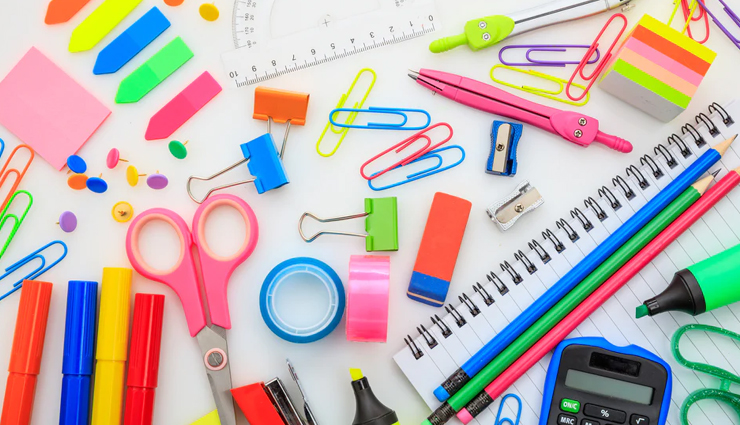 International Women's Day 2023 : ये ट्रेंडी और चुनिंदा चीजें बनेगी इस दिन की परफेक्ट गिफ्ट ऑप्शन international womens day 2023,international womens day gift ideas,relationship tips