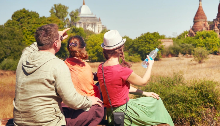 reasons to pull back in a relationship,when to take a break in a relationship,signs you need space in a relationship,relationship self-care tips,benefits of taking a step back in a relationship,importance of boundaries in a relationship,when to reevaluate a relationship,strategies for maintaining a healthy relationship,communication in relationships,self-reflection and relationship growth