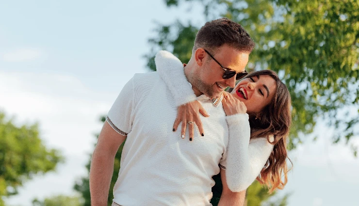 relationship advice,reconnect with partner,falling back in love,fix a broken relationship,relationship communication,rekindle love,save your relationship,couples counseling tips,emotional connection,relationship help