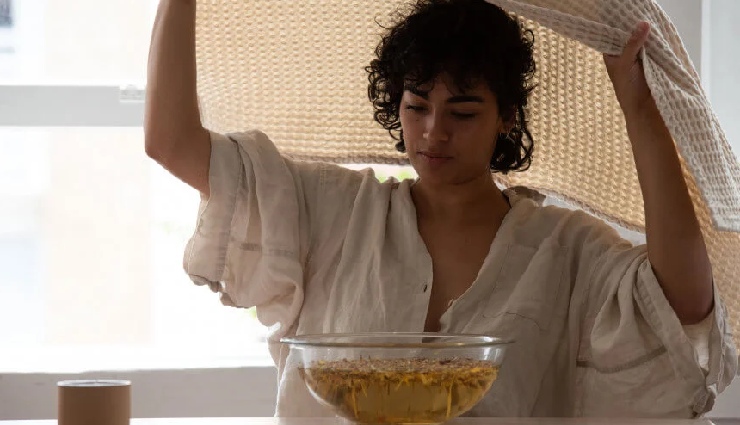 oil cleansing method,natural way to cleanse skin,how to use oil for face cleansing,detox skin with oil,natural remedies for acne,oil cleansing for pimples,remove blackheads naturally,balance skin moisture,avoid harsh skin products,natural skincare tips