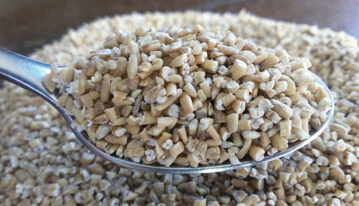 ayurvedic oatmeal recipes,oatmeal recipe,oatmeal benefits,oatmeal recipes for weight loss,oatmeal breakfast,oatmeal toppings,how to make oatmeal with milk,oats ayurvedic properties,oats in easy ayurveda,ayurvedic breakfast recipes