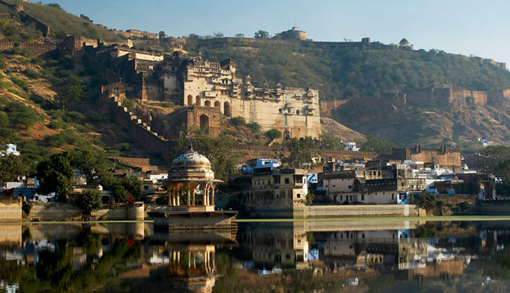 holidays,rajasthan,Bundi,places to be visited in india,places to be visited in rajasthan,the city residing in a step-well in rajasthan