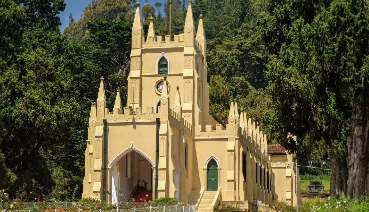 ooty sightseeing,ooty tourist spots,ooty attractions,doddabetta peak,government botanical gardens,rose garden ooty,ooty lake,stephen’s church ooty,dolphin’s nose coonoor,sim’s park coonoor