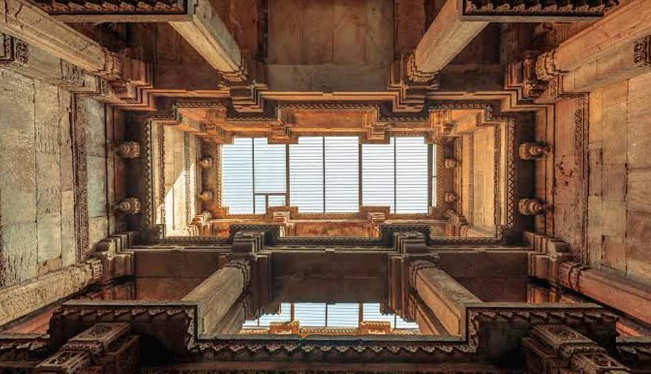 8 Famous Stepwells To Visit in Gujarat