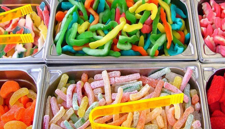 dental implant failure prevention,tips to avoid dental implant failure,dental implant care tips,prevent implant failure,dental implant success tips,oral hygiene for implants,post-dental implant care,smoking and implant failure,diet for dental implant recovery,implant check-up tips.