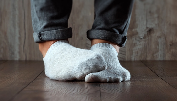 grooming mist mens grooming tips,grooming mistakes men,mens skincare,mens haircare,mens hygiene tips,grooming routine for men,male grooming products,mens beauty tips,urban men grooming,common grooming errorsake