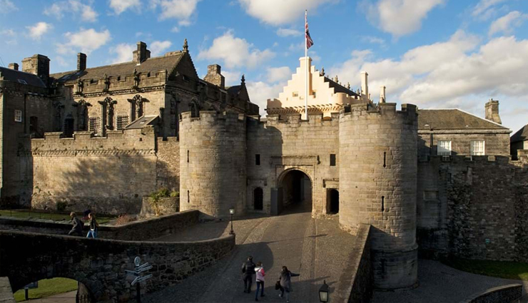 scotland,haunted places to visit in scotland,greyfriars kirkyard,culzean castle,culloden moor,skaill house,stirling castle,holidays,travel,travel guide,travel tips