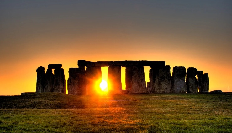 grand tour europe,american tourists europe,european travel destinations,short vacations europe,europe travel tips,modern travel technology,quick european tours,popular europe destinations,travel europe fast,europe vacation ideas