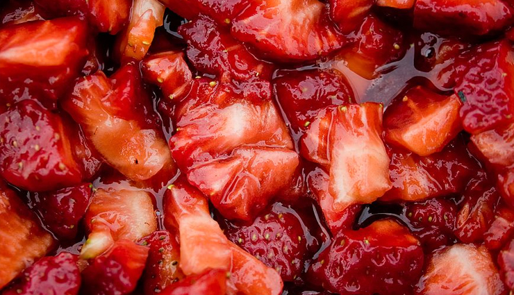 strawberry banana smoothie,strawberry banana smoothie recipe,hunger struck,food