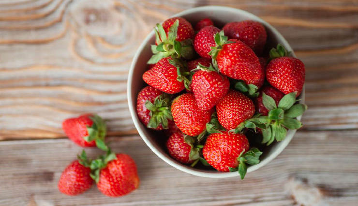 टेस्टी-हेल्दी होने के साथ फटाफट बन जाता है स्ट्रॉबेरी सैंडविच, नाश्ते में आजमाकर देखें #Recipe strawberry sandwich,strawberry sandwich breakfast,strawberry sandwich healthy,strawberry sandwich tasty,strawberry sandwich delicious,strawberry sandwich ingredients,strawberry sandwich recipe