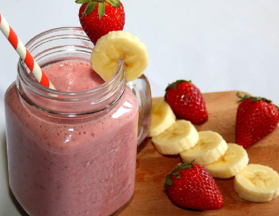Recipe - Strawberry Banana Smoothie To Beat Monday Blues