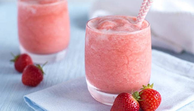 strawberry colada smoothie,strawberry colada smoothie recipe,smoothe recipe,strawberry recipe,strawberry benefits,summer recipe